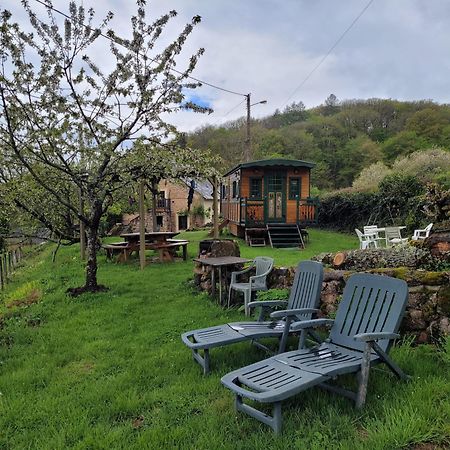 Roulotte Maisonthiers Blanot  Εξωτερικό φωτογραφία
